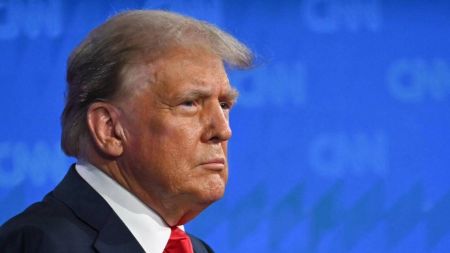 “Мирний план” Трампа є зрадою для України та отрутою для НАТО — The Economist