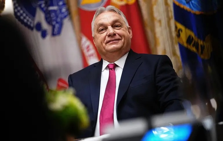 Орбан про розслідування НАБУ: Військова мафія Зеленського краде гроші європейців