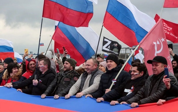 Росіян у Європі поменшає: ЄС готує нові візові правила