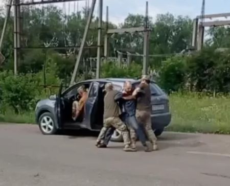 ТЦК затягують у цивільне авто: адвокат пояснила, коли порушують закон