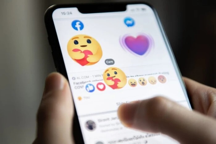 Одружені турки тепер двічі подумають, перш ніж «вподобати» чуже фото