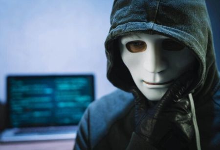 Вас оштрафували? Українцям масово шлють фейкові листи від податкової, відкривати їх небезпечно