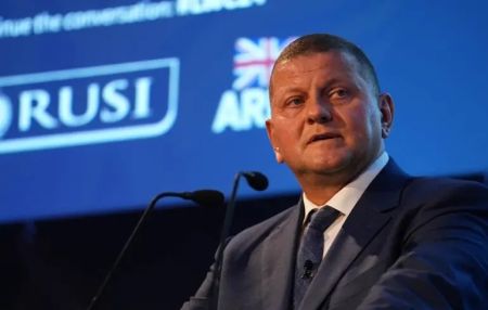 Росіяни роблять ставку на громадянську війну в Україні — Залужний