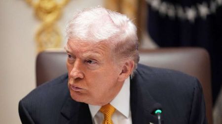 Трамп готується до масштабної депортації українців назад до України