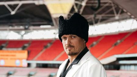 Усик у топ-5 найбагатших боксерів в історії: скільки він уже «намолотив»