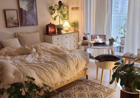 Чому телевізор у спальні – тихий ворог: що відбувається з вами, поки ви просто засинаєте під серіал