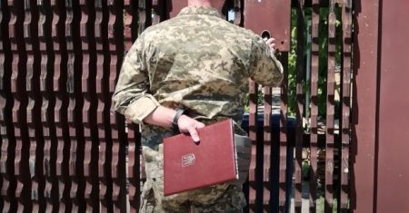 Мобілізація забере кожного: ТЦК “зіллються” з податковою, “ухилянтам” не залишать шансів