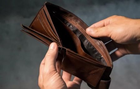 Кому дозволять не платити кредит під час війни: ніяких штрафів та пені