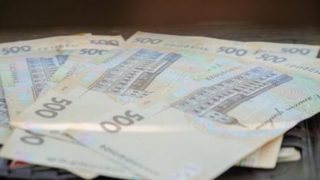 До 153 тисяч штрафу: що загрожує українцям за спалене листя