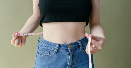 Учені пов’язали погіршення пам’яті із жиром на талії