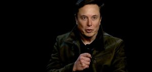 “Через 10-20 років робота стане необов’язковою”: Маск заявив, що людиноподібні роботи викорінять бідніст