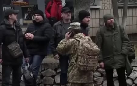 В Україні можуть змінити процес мобілізації: експерти назвали головні загрози