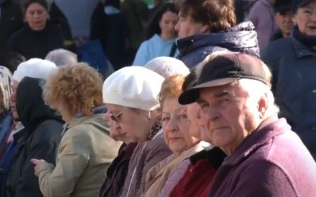 Українцям платитимуть подвійні пенсії