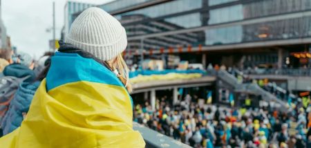 Нідерланди заборонять біженцям з “безпечних країн” працювати: що буде з українцями