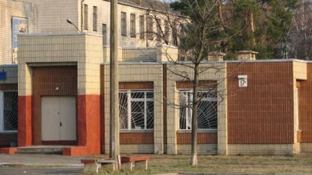 Скандальний розподільчий пункт ТЦК на ДВРЗ не розформували, а розселили через загрозу обстрілу