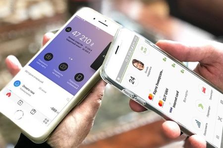 Приватбанк і Монобанк офіційно зменшив ліміти на перекази з карту на карту вдвічі