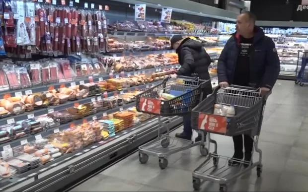 Продукти, ціни на які злетять першими у разі тривалих відключень: що перетвориться на розкіш