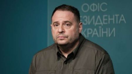 Єрмак про відставку, обшуки і Женевський план: що він сказав вперше