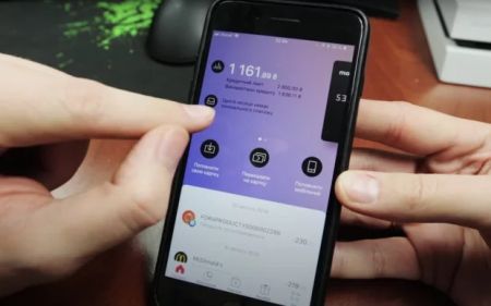 Monobank запустив “спільні картки”: які зміни несе українцям новий сервіс та як він працюватиме