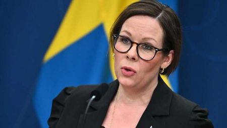 “Це не що інше, як ганьба”: ЄС заплатив Росії більше, ніж допоміг Україні