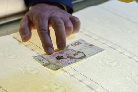 Субсидії на опалювальний сезон під загрозою: українським пенсіонерам терміново потрібна довідка