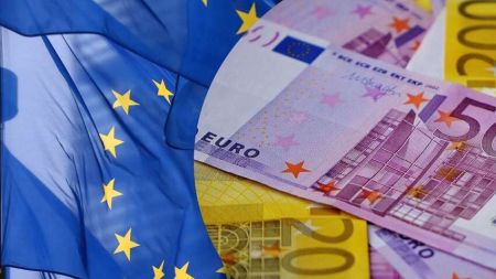 Україна за крок до втрати фінансової підтримки: у Євросоюзі не на жарт б’ють на сполох