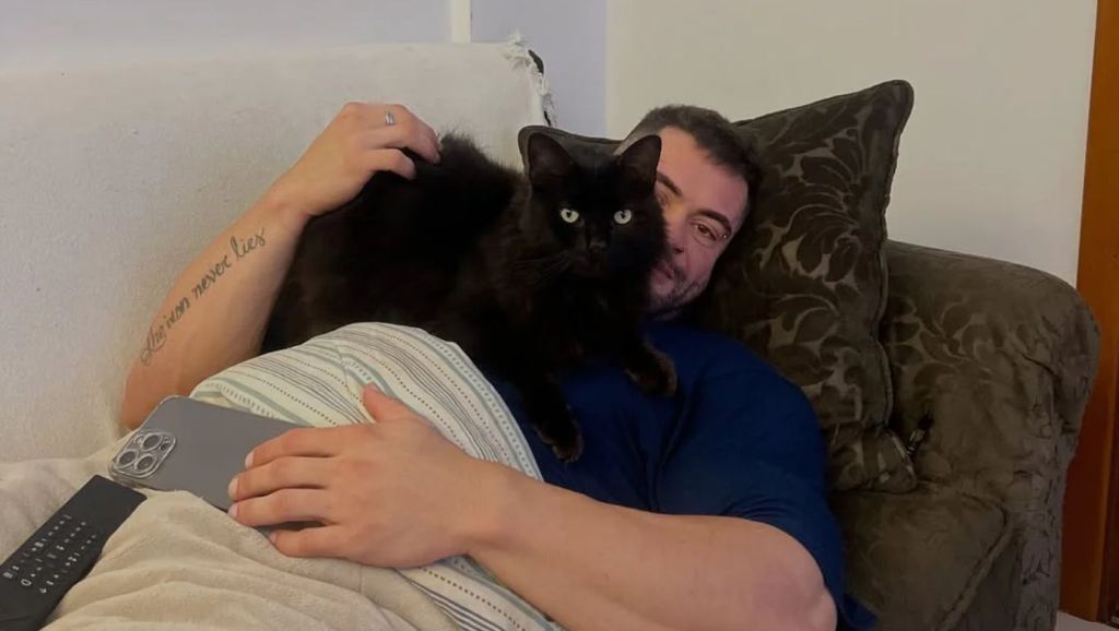 Відомий бодібілдер помер, оплакуючи свого кота