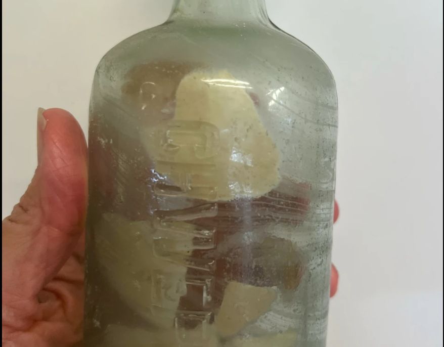 На узбережжі Австралії знайшли пляшку з посланням, якій понад століття