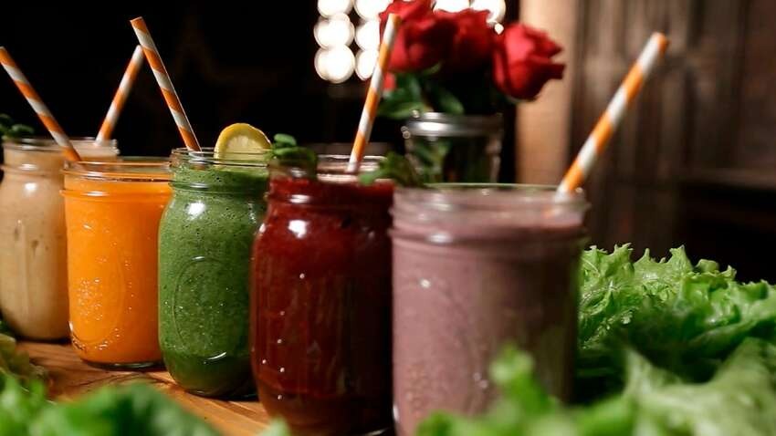 Наявність одного інгредієнта у цих напоях робить їх смертельними: шокуюча заява