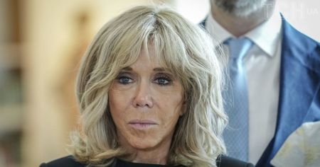 Перша леді Франції зробила скандальну заяву та викликала гнів феміністок: що вона сказала
