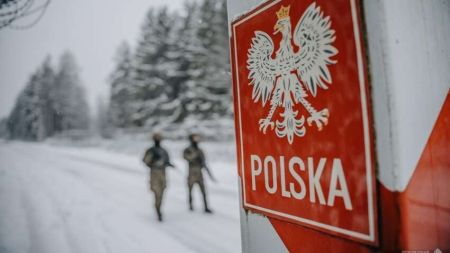 У Польщі зміна настроїв: скільки громадян підтримує повернення обов’язкової військової служби