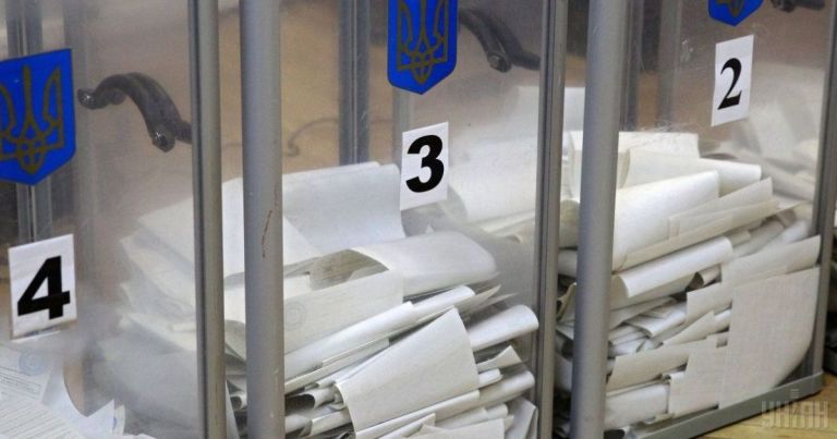 “Онлайн голосування – це подарунок росіянам”: в “Опорі” розкритикували пропозиції щодо виборів