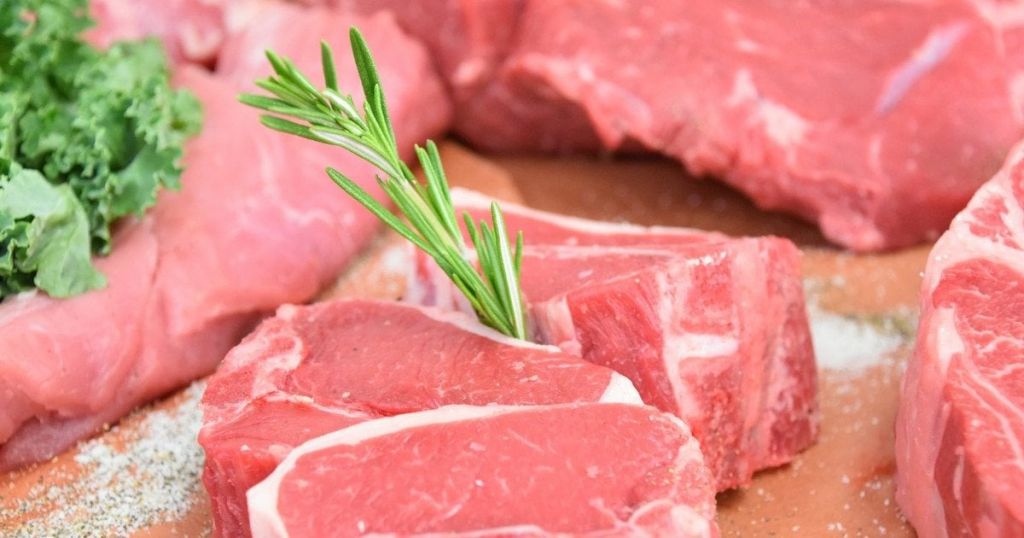 Як вибрати м’ясо для новорічного столу і не перевантажити меню