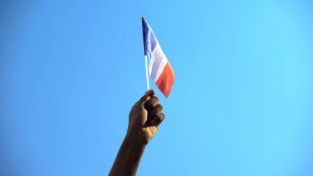 Франція приховує €18 мільярдів активів Росії, необхідних Україні, – FT