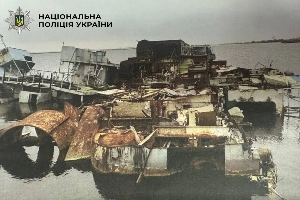 Заробили майже мільйон – чиновнику Міноборони оголосили підозру за списання на брух шести суден