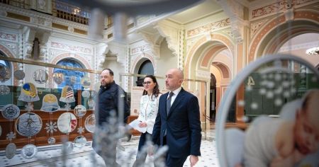 НБУ випустив нові 10-гривневі монети: який вигляд вони мають (фото)