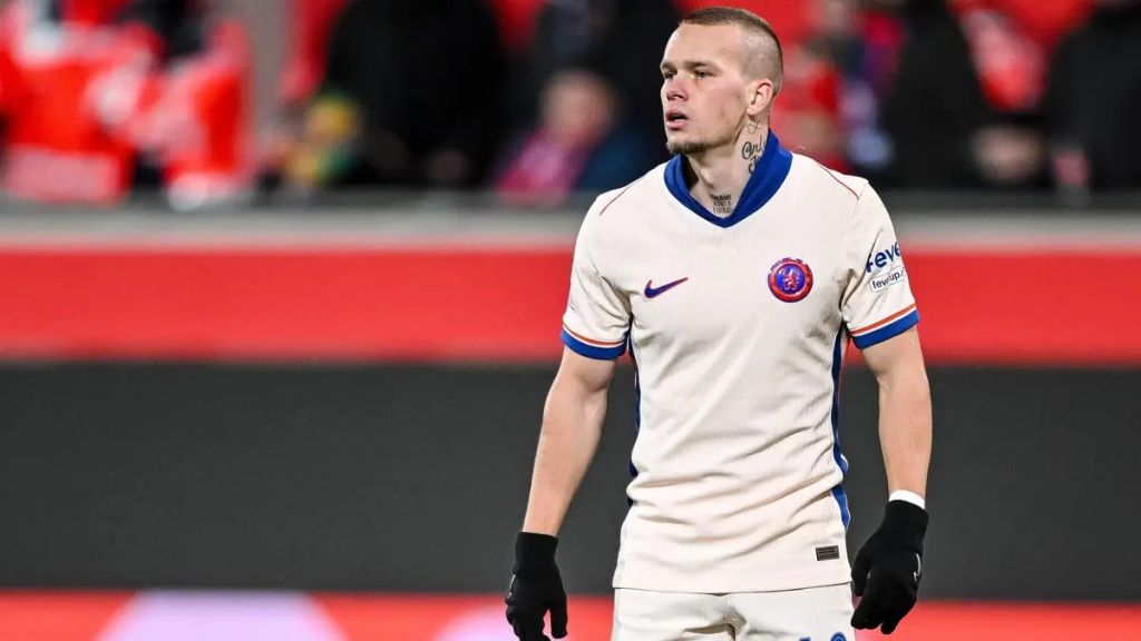 Поліція Лондона спіймала Мудрика, якому заборонено керувати авто: що відомо про новий скандал