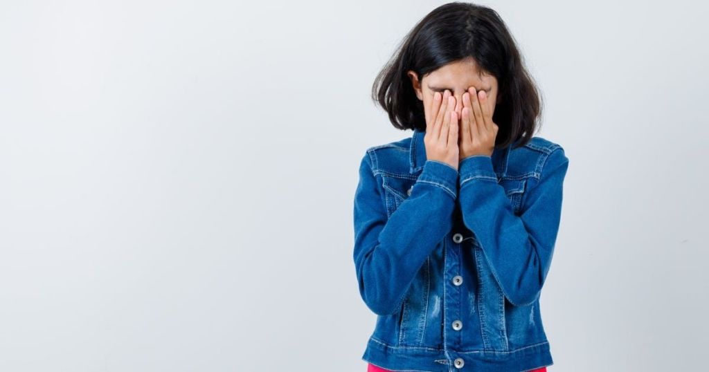 Чому інколи тиша в домі відчувається тривожною — і це не випадково