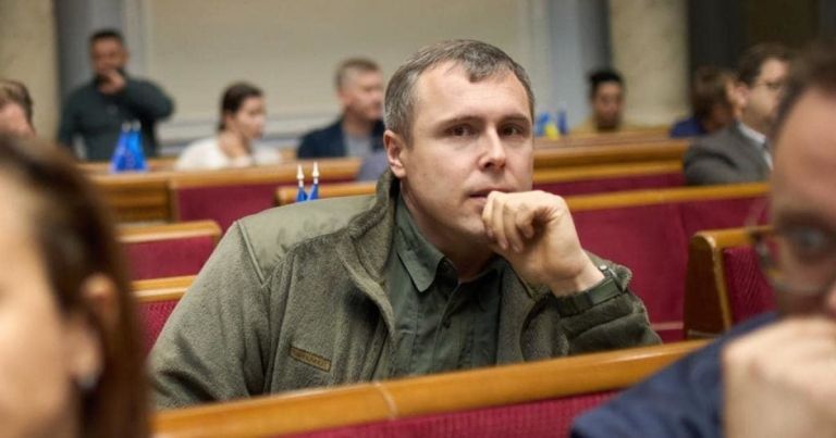 Солдати на папері: куди зникає половина мобілізованих – нардеп пояснив