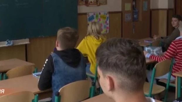 Зміни у зимових канікулах: як будуть відпочивати школярі