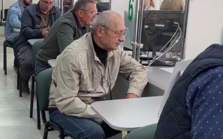 Пенсія за пів року наперед: хто може отримати таку виплату