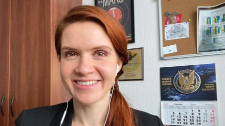 Безугла поставила під сумнів візит Зеленського на Куп’янський напрямок