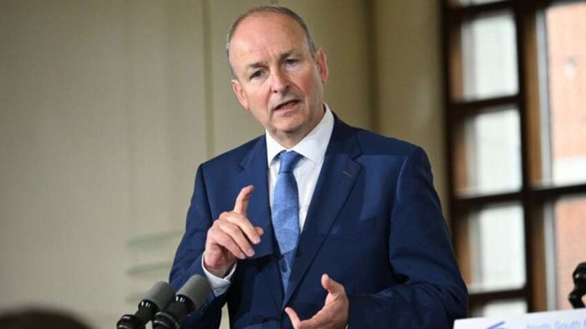 Не просто збіг: в Ірландії прокоментували «полювання» дронів на літак Зеленського