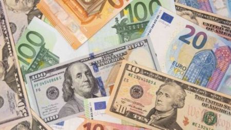 Орбан не врятує Путіна: яке рішення готує ЄС щодо росактивів