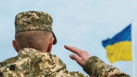 В Україні автоматично поставлять на військовий облік 18-річних юнаків