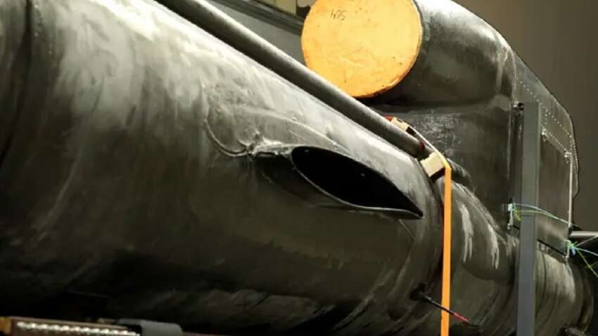 Везли із зав’язаними очима: журналістам показали виробництво ракет «Фламінго»