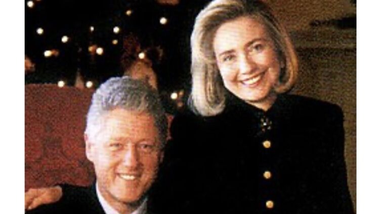 Клінтони не хочуть звітувати конгресу у справі Епштейна, республіканці погрожують їм за це кримінальною справою