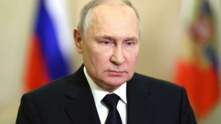 Конфуз в Ашгабаті: Путін двічі не зміг правильно вимовити прізвище лідерів Туркменістану