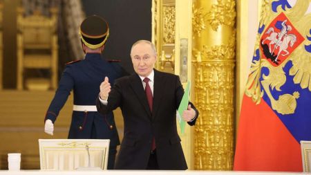 Путін зробив божевільну заяву про український Донбас