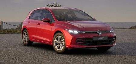 Українці масово купують старі авто: скільки коштує найпопулярніша модель